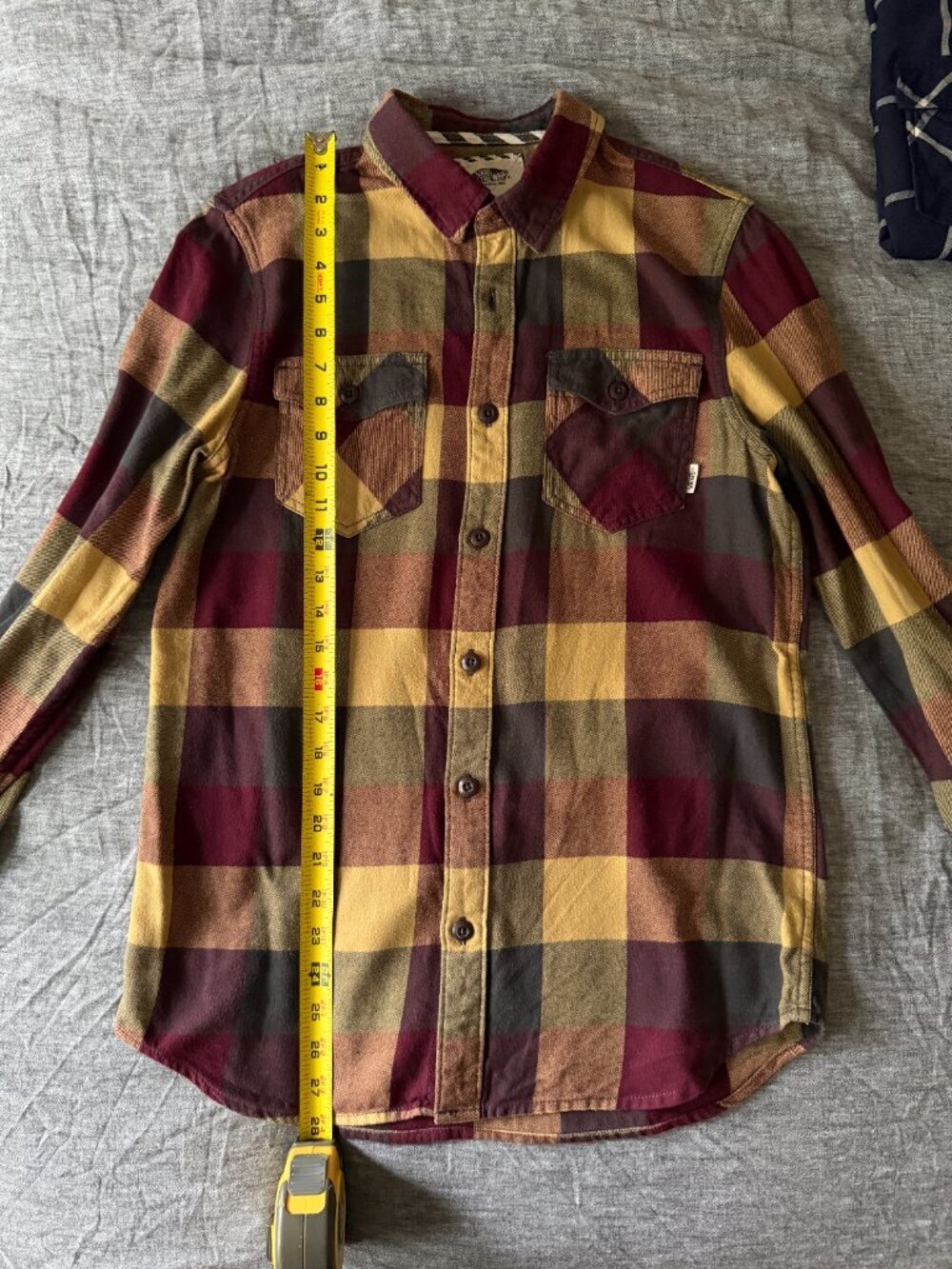 Vans Off The Wall | Plaid Flannel Fall Shirt | Men's S (Fits Womens Medium) - Picture 5 of 7